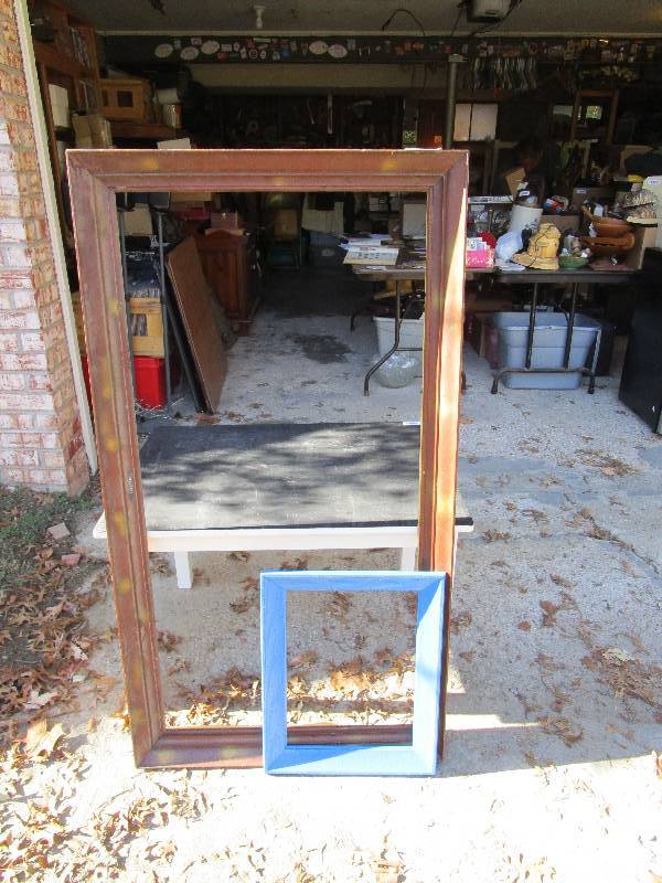 lot 153 image: Lot of Frames - Use for Pinterest Type Family Photos