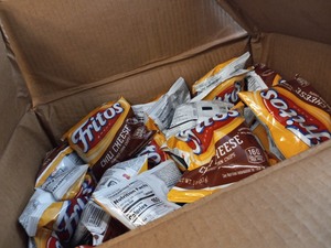 lot 42 image: Fritos Corn Chips, Chili Cheese, 1 Ounce (Pack of 40)