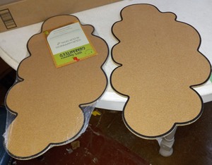 lot 61 image: post- it board 2 pack