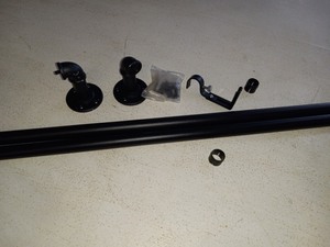 lot 63 image: Curtain rod