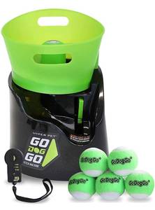 lot 30316 image: Godoggo Automatic Ball Thrower Launcher Auto Fetch Machine Medium Large Dogs