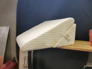 lot 35256 image: Bekweim Adjustable Bed Wedge Pillow  7-in-1 Incline and Positioner Memory Foam Pillow for Sleeping - Adjust to Your Comfort  Helps with Acid Reflux, Gerd, Heartburn, Back & Knee Pain (Adjustable