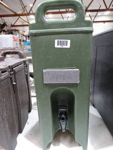 lot 1881 image: Cambro insulated catering drink dispenser