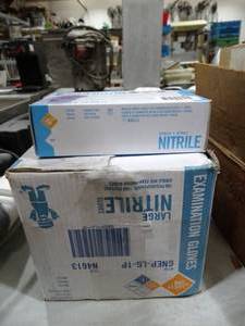 lot 1887 image: Case of 10 boxes of LARGE Nitrile gloves