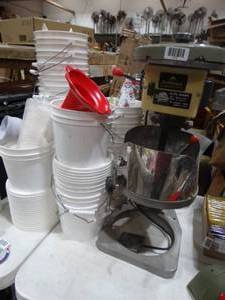 lot 1675 image: HTK Hawaiian Snow Fujimarca Electric Shave Ice Machine  Buckets for Ice  Supplies  Etc 