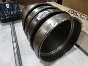 lot 1688 image: 7 Deep Stainless Steel Prep Bowls