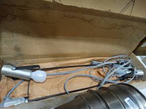 lot 1689 image: Mod-U-Pac Custom Light