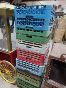 lot 1691 image: Stack of 19 x 19  Cup  Bottle Carriers