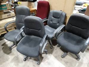 lot 1696 image: Office Chairs