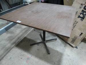 lot 1698 image: Restaurant Table