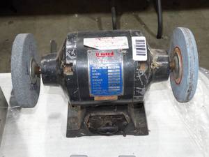 lot 1771 image: United Heavy Duty Grinder Model 675