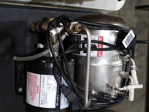 lot 1793 image: McCanns Fastflow Carbonator for Pop Machine