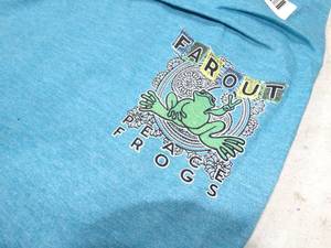 lot 1843 image: Far Out Peace Frog T Shirt
