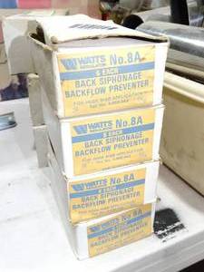 lot 1959 image: Lot of new plumbing supplies