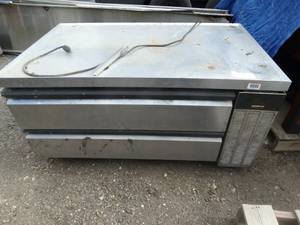 lot 1512 image: Silver king 2 drawer refrigerated chef stand