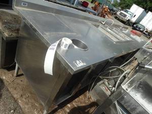 lot 1513 image: Stainless steel table w 3 hole steam bays & under shelving