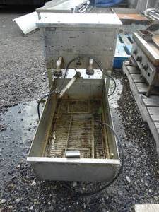lot 1515 image: Pitco Frialator grease fryer filter