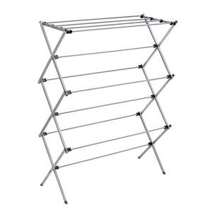 lot 31497 image: Oversize Collapsible Clothes Drying Rack