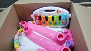 lot 31518 image: Fisher Price Play Mat