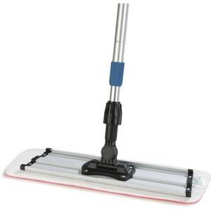 lot 49570 image: Carlisle 70 Aluminum Telescopic Handle