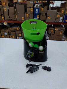 lot 49589 image: Godoggo Automatic Ball Thrower Launcher