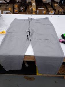 lot 49658 image: Amazon Essentials Mens Pants,44Wx30L