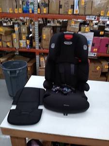 lot 49838 image: Graco Tranzitions child booster seat