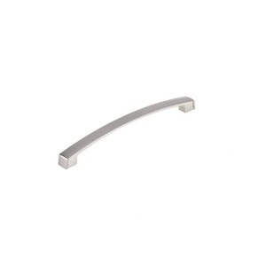lot 24644 image: Richelieu - 7-916in. Center To Center Handle Cabinet Pull - Retail $6.49