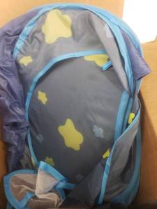lot 22894 image: Childrens Pop-up Play Tent