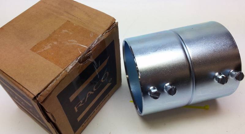 lot 9084 image: Single Hubble Raco electrical 3 Steel EMT Rigid or IMC set screw coupler #2152