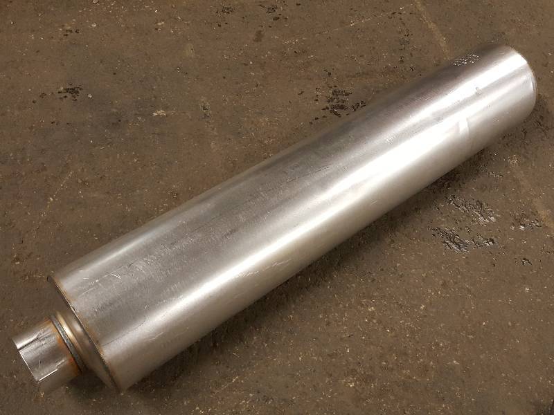 lot 8524 image: New big truck NELSON GLOBAL PRODUCT 86108M 45 long muffler with 4 inlet and outlet.