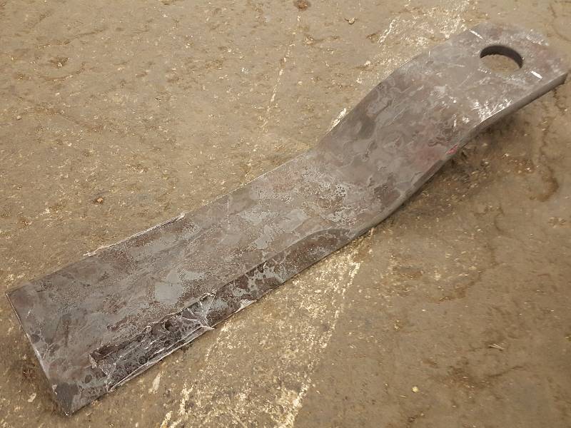 lot 8523 image: This single new Bush Hog mower blade got lost in the freight and ended up here on Equip-Bid.