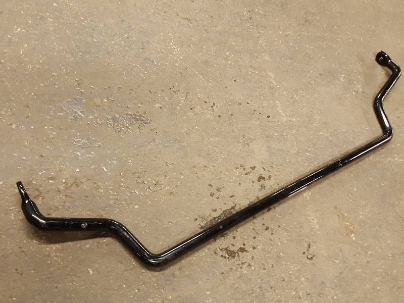 lot 8518 image: Adco #2196 Very serious Anti Sway bar to fit the 2002-2010 Ford Mercury passenger car fronts.