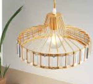 lot 22006 image: CRYSTAL PENDANT LIGHT DAMAGE SEE PICTURES