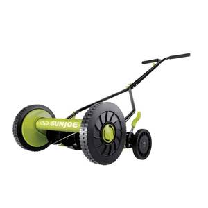 lot 22039 image: Sun Joe MJ503M Manual Reel Mower , 14-Inch , Quad Wheel , 9-Position Used