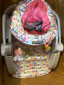 lot 33908 image: SUMMER BABY HOLDER