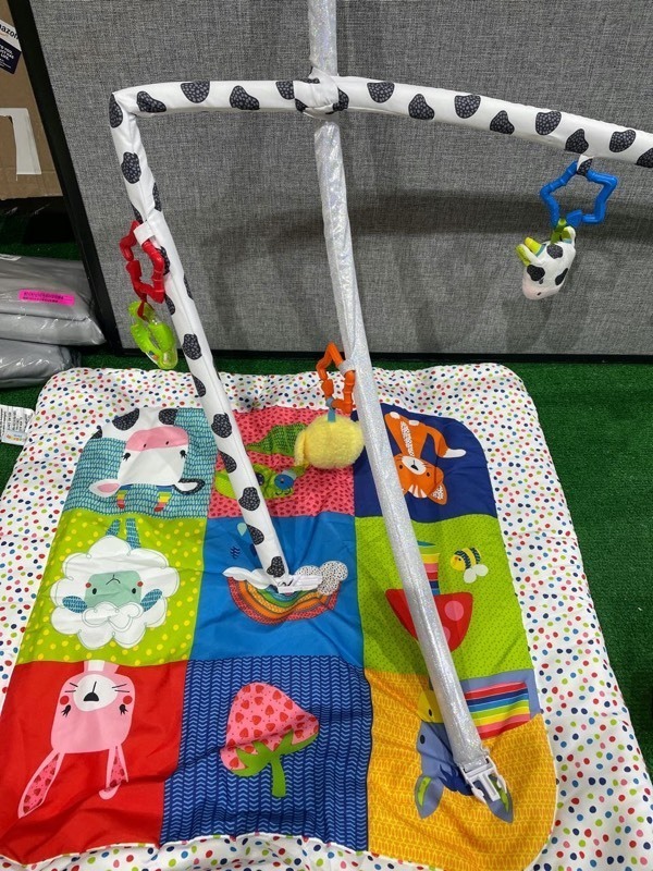 lot 22256 image: Early Learning Centre - Blossom Farm Playmat & Arch Physical Development Hand Eye Coordination - Retail $55.99