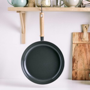 lot 24804 image: GreenPan - Hudson Healthy Ceramic Nonstick, 12in. Frying Pan Skillet, Black - Retail $33.58