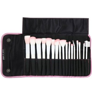 lot 24836 image: Wet n Wild 17 Piece Brush Roll, 17 Piece Collection -vRetail $29.99