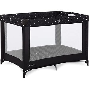 lot 722 image: Dream On Me Nest Portable Play Yard in Onyx