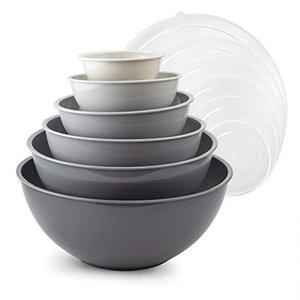 lot 538 image: Cook with Color Plastic Mixing Bowls with Lids - 12 Piece Nesting Bowls Set includes 6 Prep Bowls and 6 Lids, Microwave Safe Mixing Bowl Set (Gray Ombre)