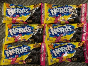 lot 5042 image: 6 Packs, Nerds Crunchy And Big Chewy Candy - Share Pouch Size