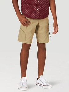 lot 3370 image: Boys Wrangler� Tech Cargo Short In Sandalwood, XL