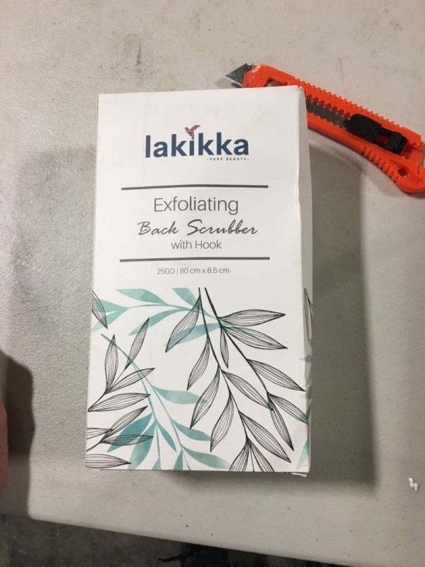 lot 6172 image: SET OF 4 - lakikka Exfoliating Back Scrubber with Hook
