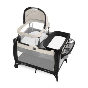 lot 6829 image: Graco Pack n Play Day2Dream Travel Bassinet Playard