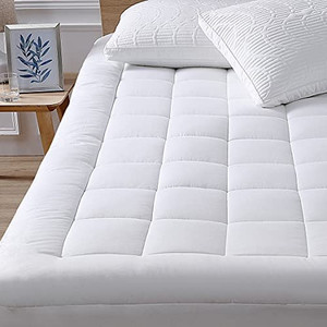 lot 67085 image: Twin Mattress Pad Cover Top with Stretches to 18 Deep Pocket Fits Up to 8-21 Cooling White Bed Topper (Down Alternative, Twin Size)