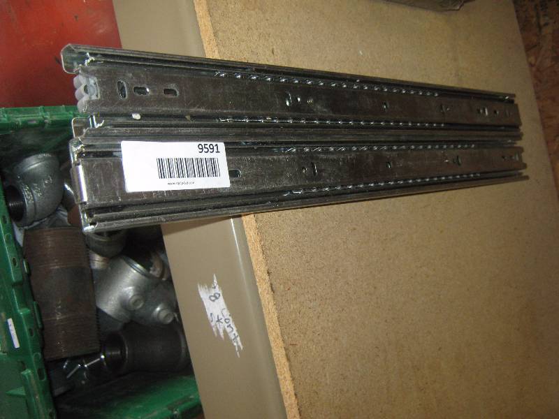(1) pair Pro 100 Series 20" drawer slides Great Hardware