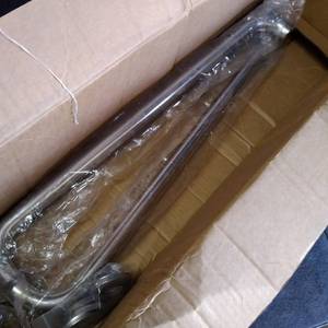 lot 6989 image: 2 Wall Towel Racks, 23.50 W