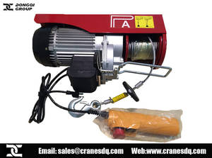 lot 6967 image: Electric Mini Hoist 15 W