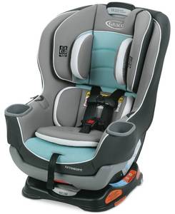 lot 7795 image: Graco Baby Extend2Fit Convertible Car Seat - Retail$234.99